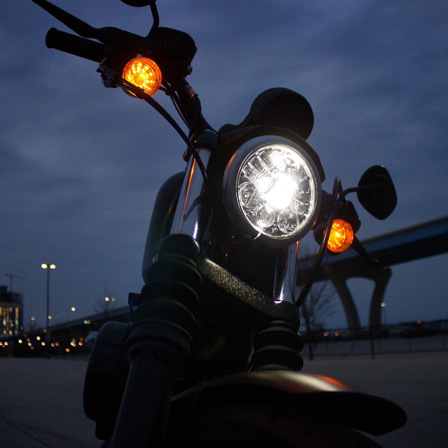 New Dynamically Adaptive Headlight – Model 8690 Adaptive Motorcycle Headlight